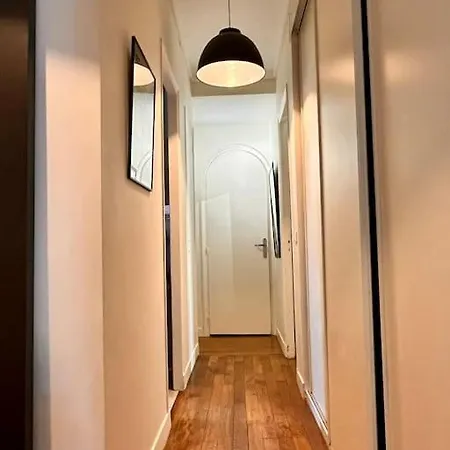 Appartamento Eiffel District Charm, Cosy Parigi