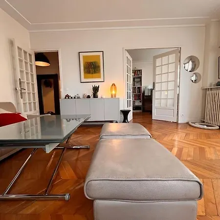 Eiffel District Charm, Cosy Appartamento Parigi